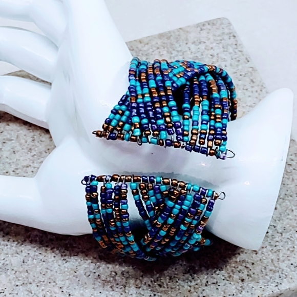 VINTAGE BOHEMIAN WESTERN TURQUOISE, PURPLE AND GOLD SEED BEAD WRAP BRACELET - Picture 4 of 8